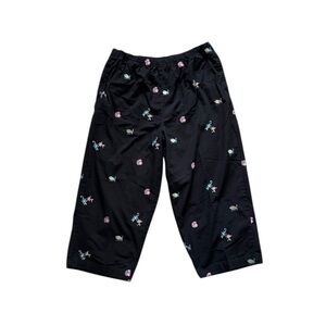 Vintage 90s Y2K Embroidered Capri Pants Coastal Grandma Cottagecore M